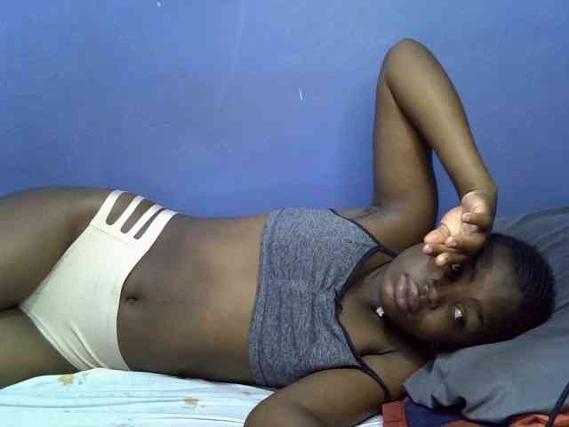 curvy-corazon webcam