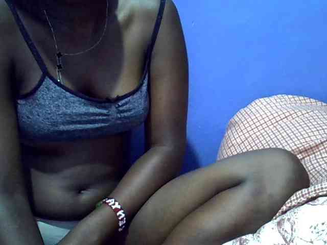 curvy-corazon webcam