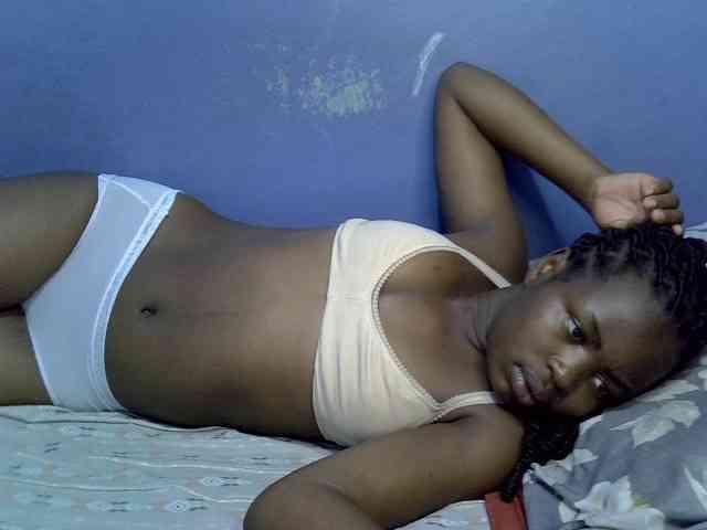 curvy-corazon webcam