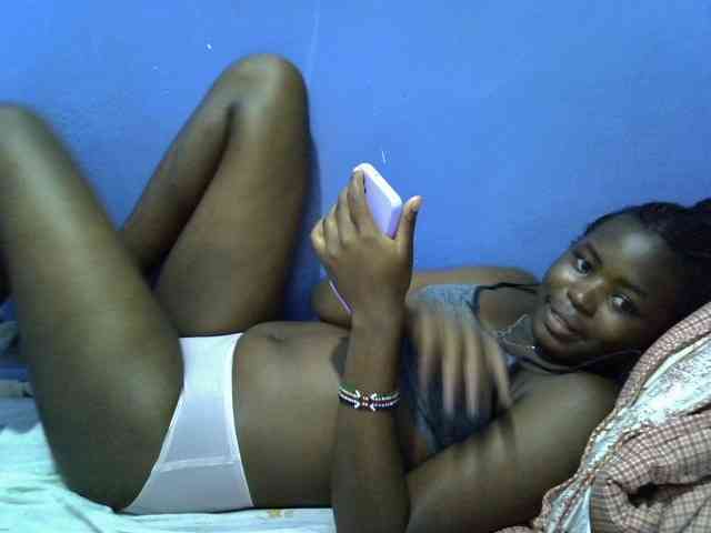 curvy-corazon webcam