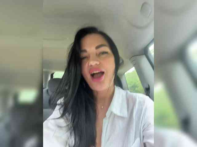 ValerieNoir webcam