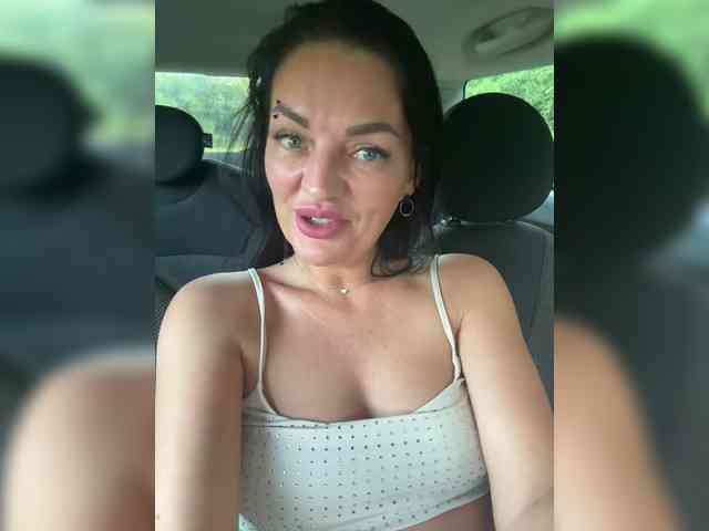 ValerieNoir webcam