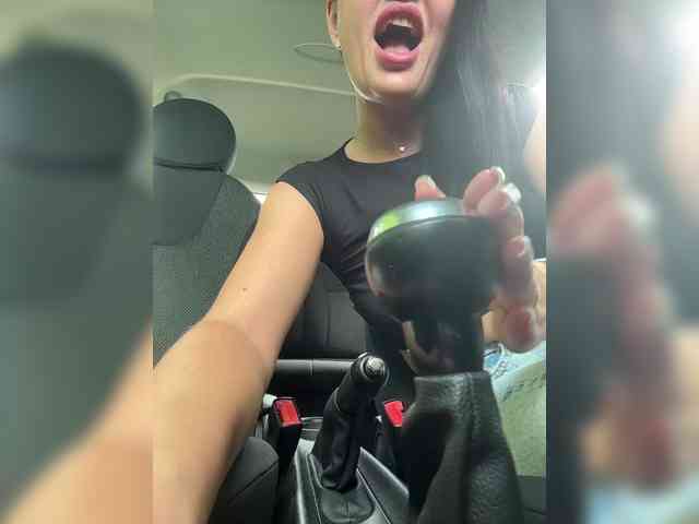 ValerieNoir webcam