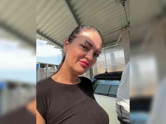 ValerieNoir webcam