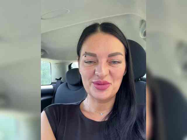 ValerieNoir webcam