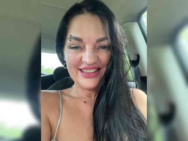 ValerieNoir webcam