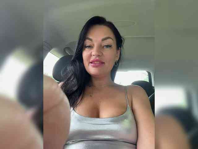 ValerieNoir webcam