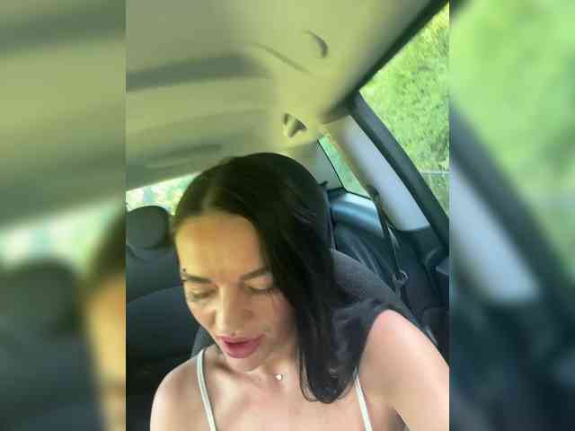 ValerieNoir webcam