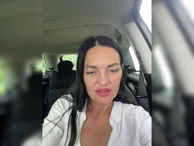 ValerieNoir webcam
