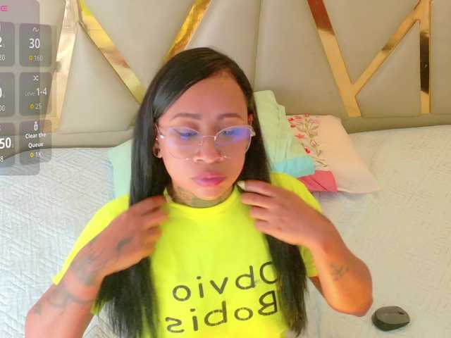 hollyvega webcam