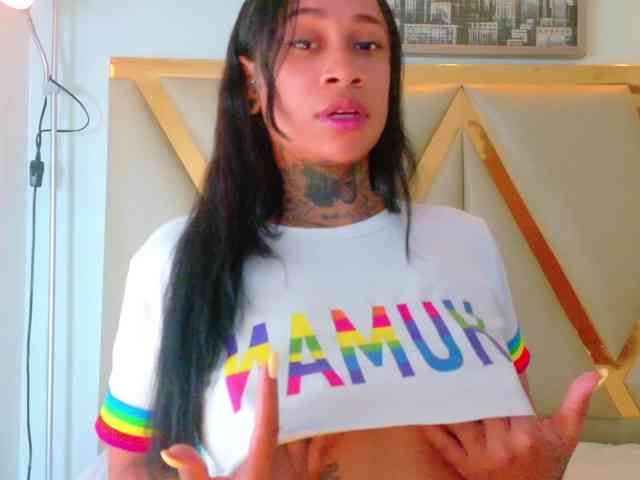 hollyvega webcam