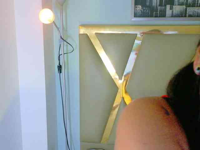 hollyvega webcam