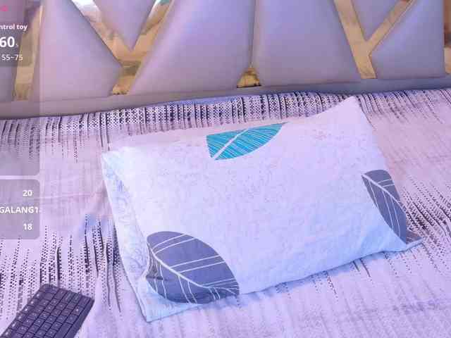 hollyvega webcam