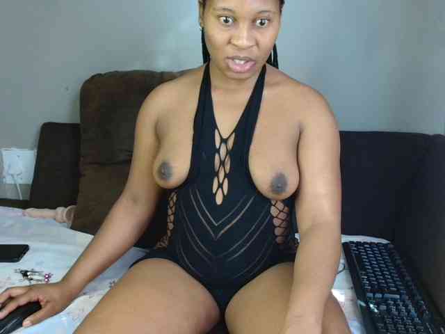 BaddassSexyAddict webcam
