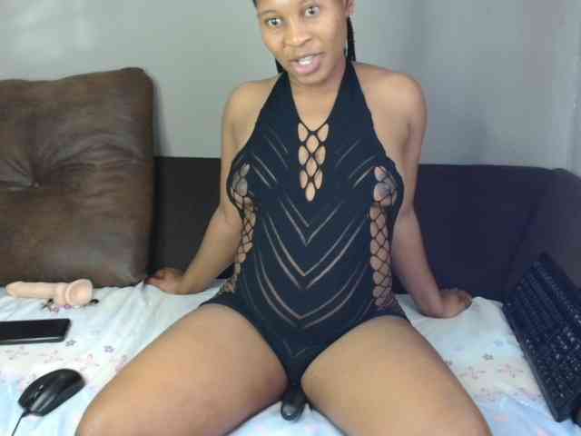 BaddassSexyAddict webcam