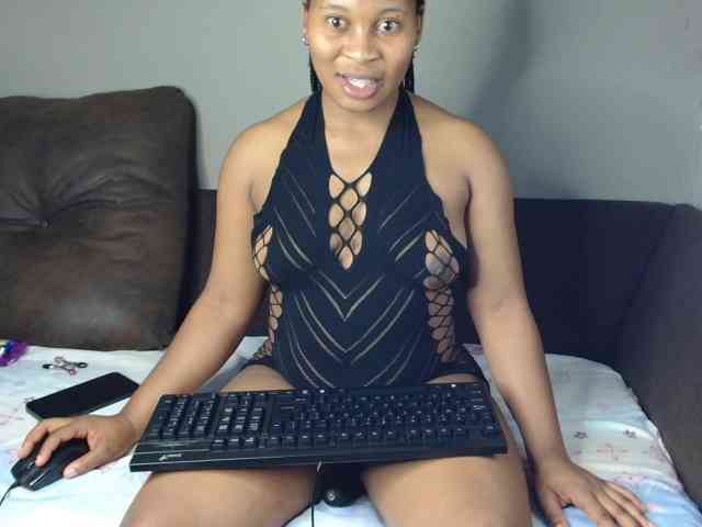 BaddassSexyAddict webcam