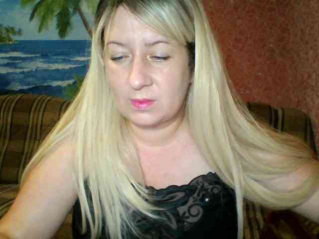 CandyHelen32 webcam