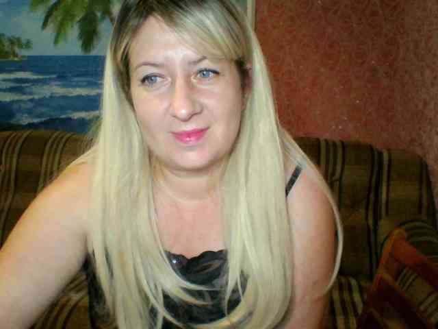 CandyHelen32 webcam
