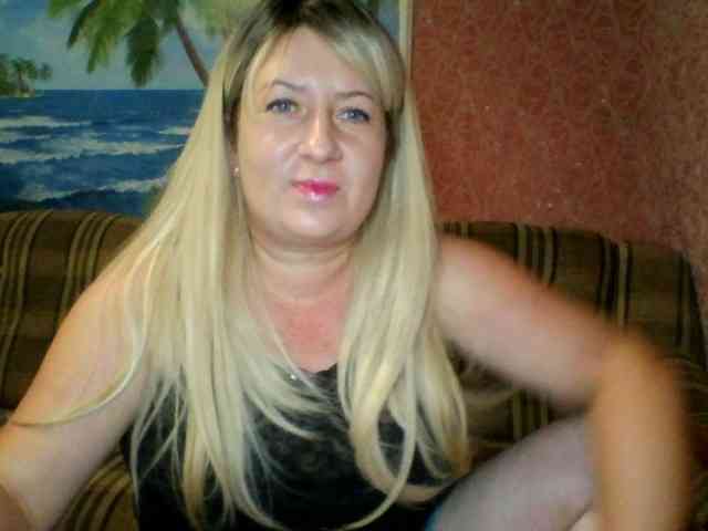 CandyHelen32 webcam
