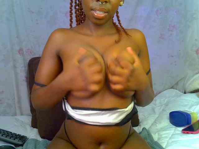 SeductiveChocolate webcam