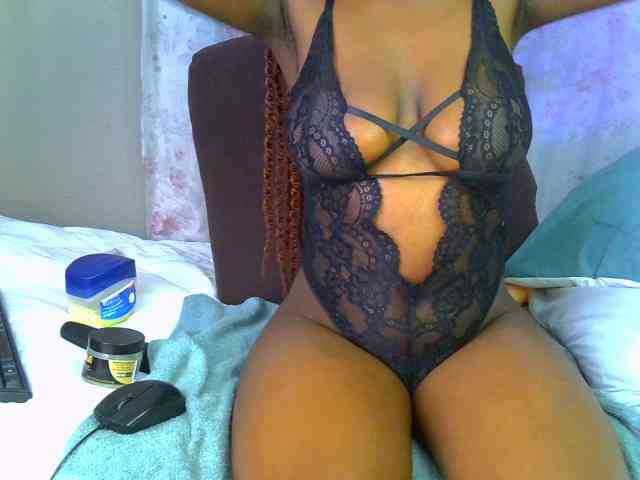 SeductiveChocolate webcam
