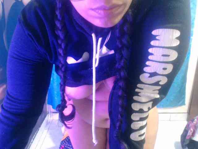 Pussyhairy13 webcam