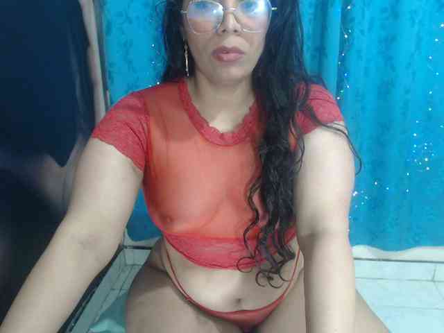 Pussyhairy13 webcam