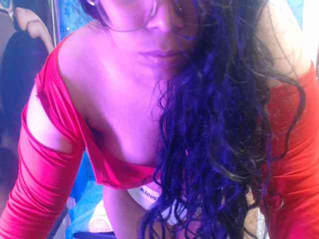 Pussyhairy13 webcam