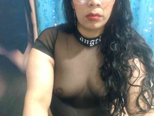 Pussyhairy13 webcam