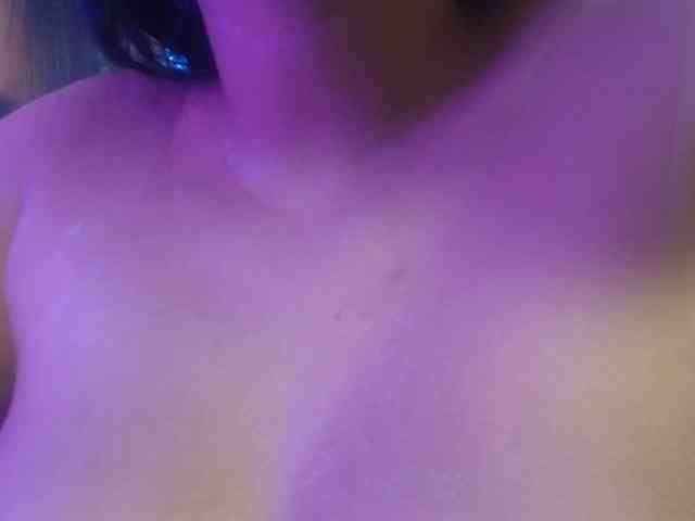 Pussyhairy13 webcam