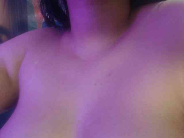 Pussyhairy13 webcam