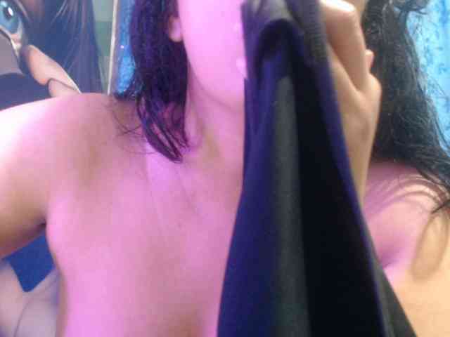 Pussyhairy13 webcam