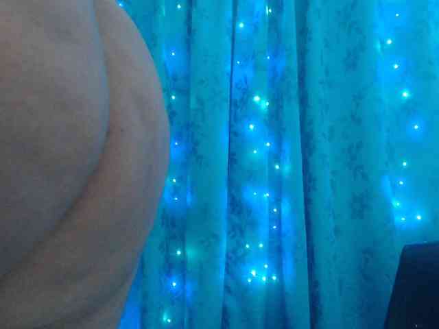 Pussyhairy13 webcam