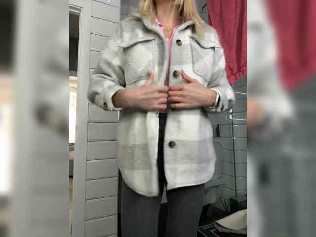 AlisaSecret webcam