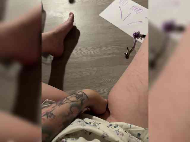nude amateur porn Hellgerl
