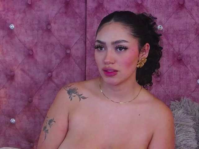  MaddisonBelucci chat room