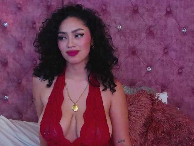  MaddisonBelucci chat room