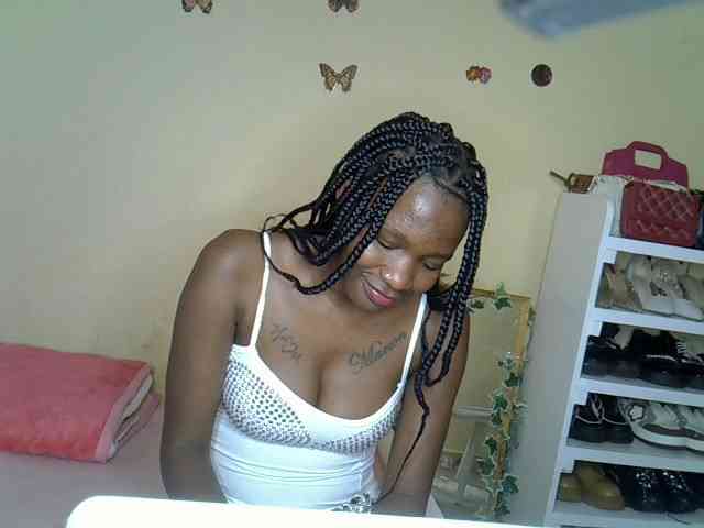 Blackchique webcam