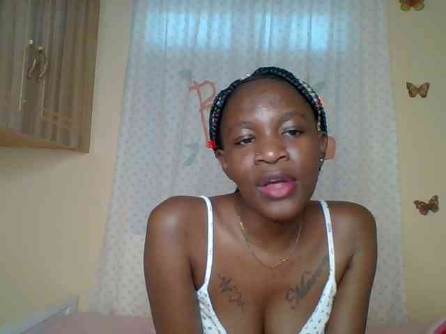Blackchique webcam
