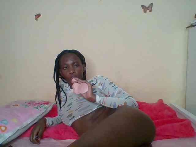 Blackchique webcam