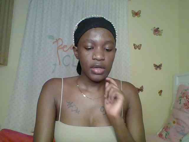 Blackchique webcam