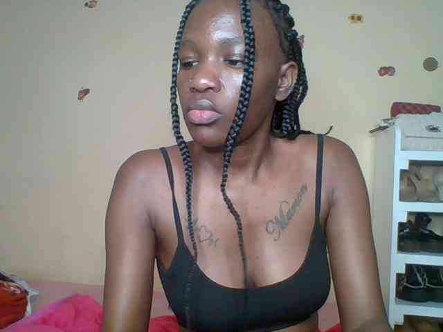 Blackchique webcam