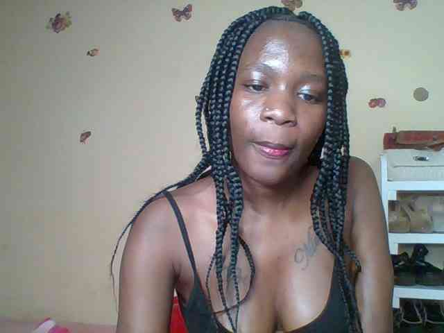 Blackchique webcam