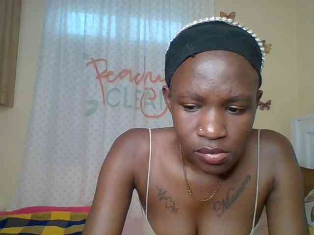 Blackchique webcam