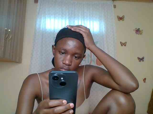 Blackchique webcam