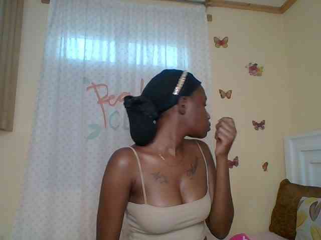 Blackchique webcam