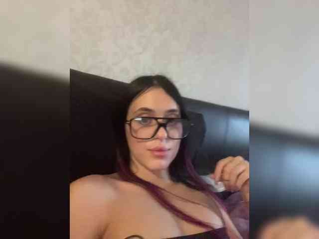 ursweetwaifu1 webcam