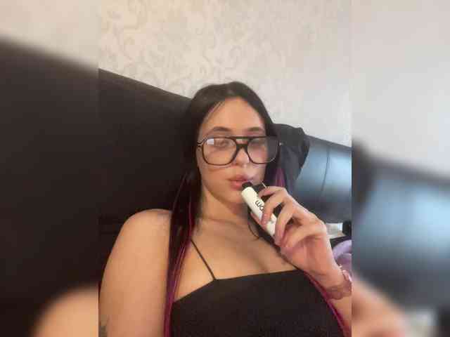 ursweetwaifu1 webcam