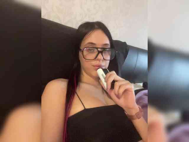 ursweetwaifu1 webcam