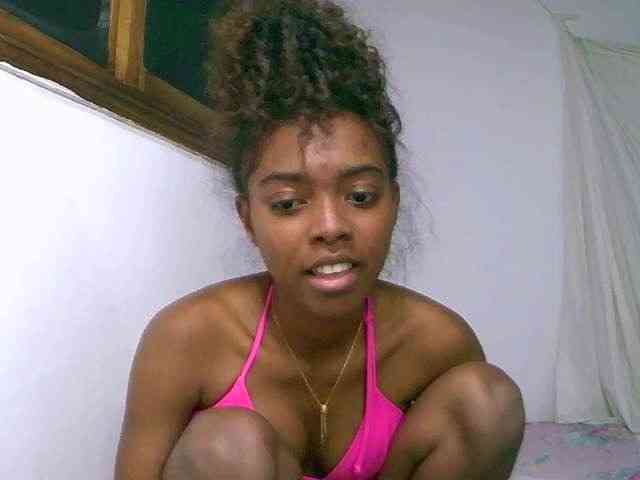sexydollsa webcam